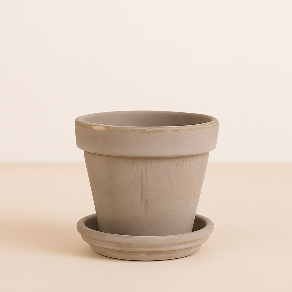 Terracotta pot grijs (incl. schotel) P14