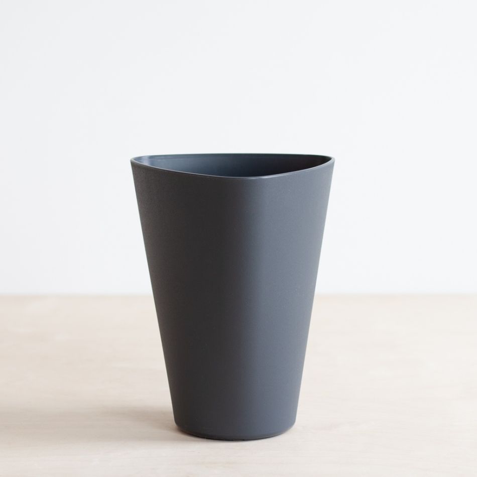 Aqua-pot-zwart-1-1024-1