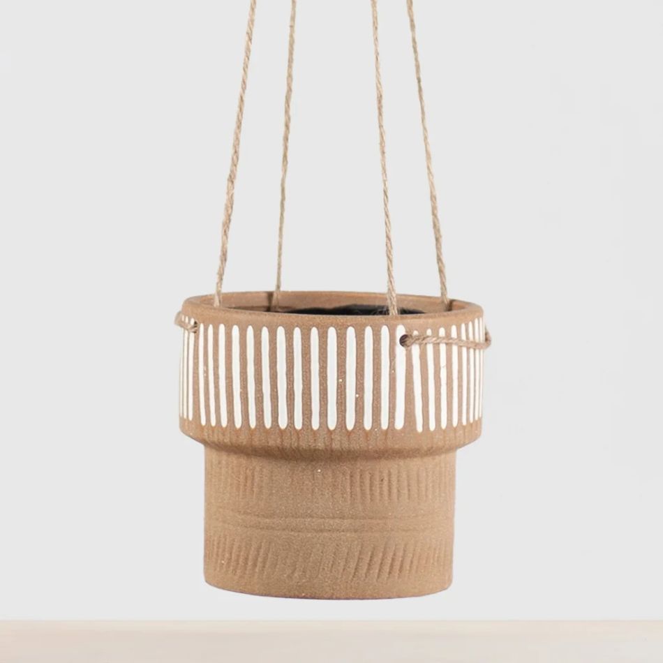 closeup hangpot minneapolis